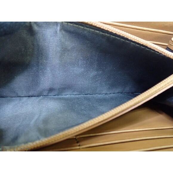 💎 Furla - Floral Long Zippy Wallet - Picture 6 of 9